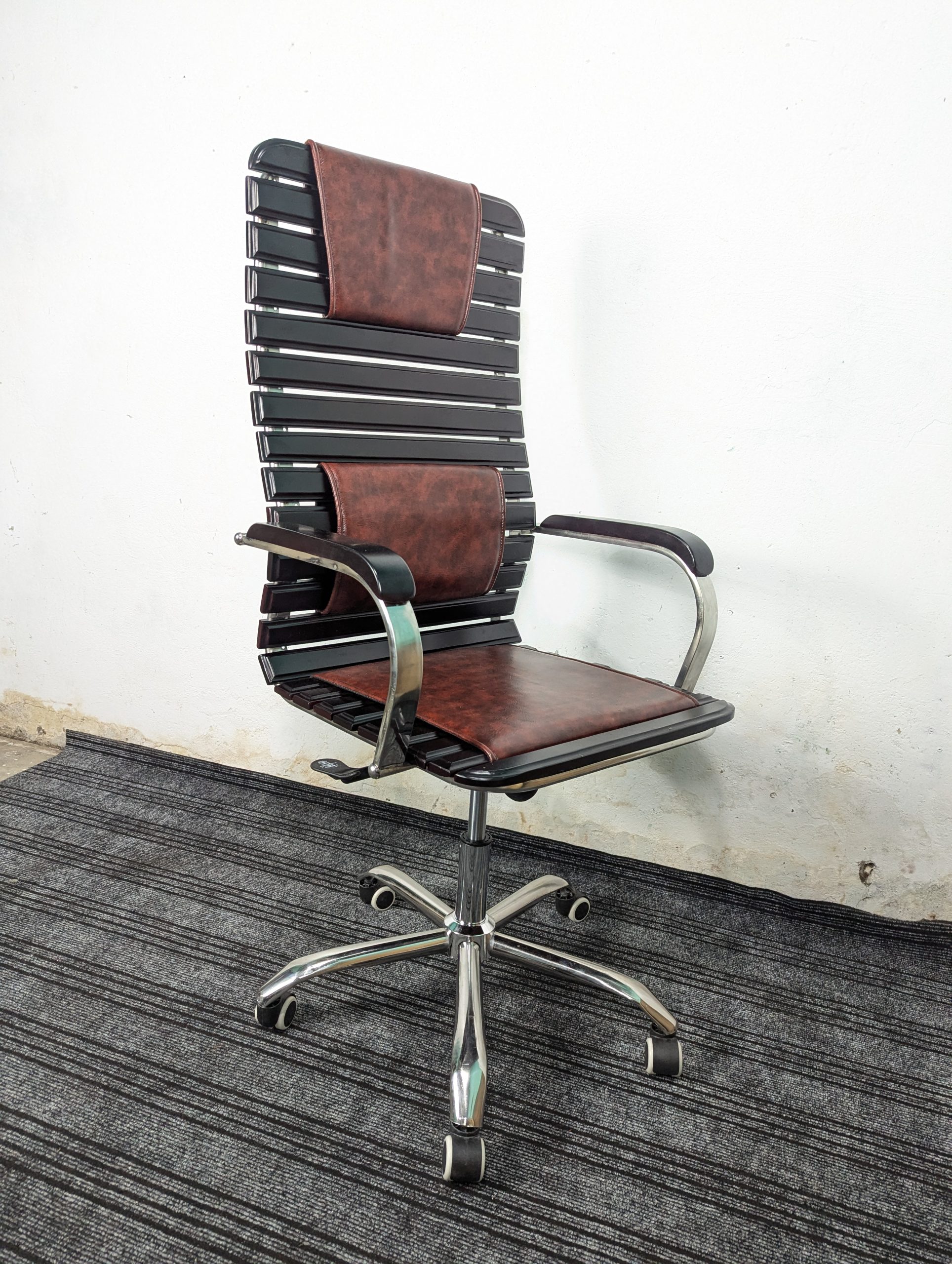 PXL_20250828_142512640-scaled